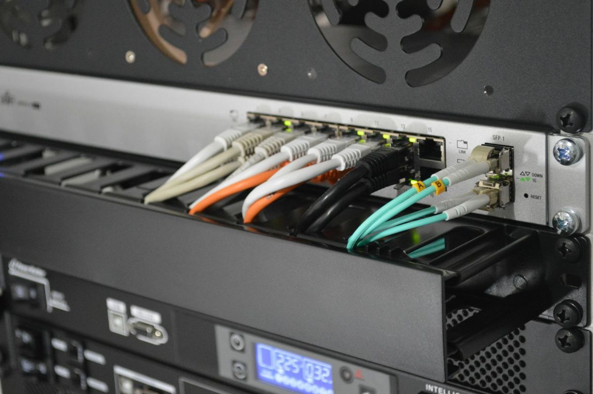 Fiber switch with SFP modules